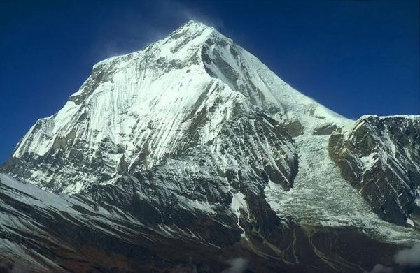 世界上最高的十大山峰(世界上最高的山峰排名前十)插图6