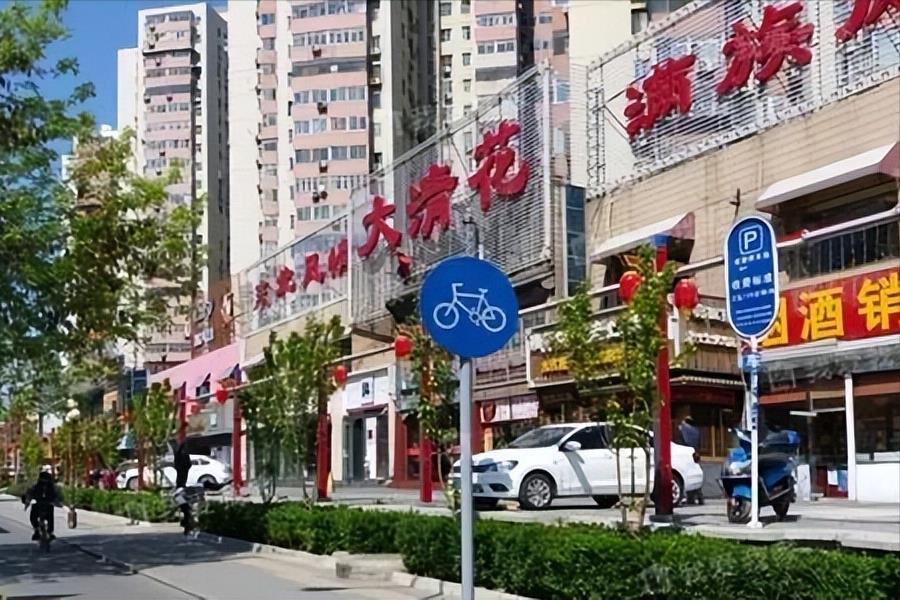 北京小吃街排行榜前十名(北京旅游必去的十个美食街)插图3