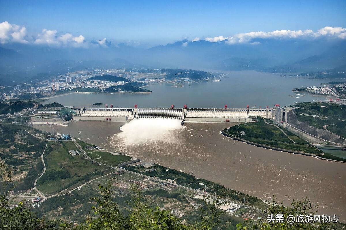 中国最大的水库(盘点中国非常壮观的10大水库)插图8