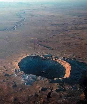 地球上最大的陨石坑在哪，地球上十大陨石坑盘点(附2023年最新排行榜前十名单)