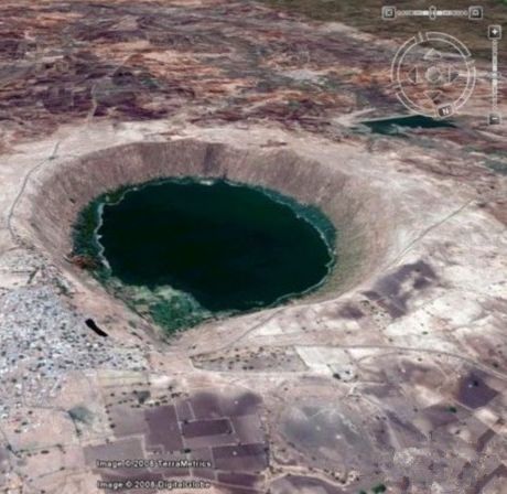 地球上最大的陨石坑在哪(地球上十大陨石坑盘点)插图4