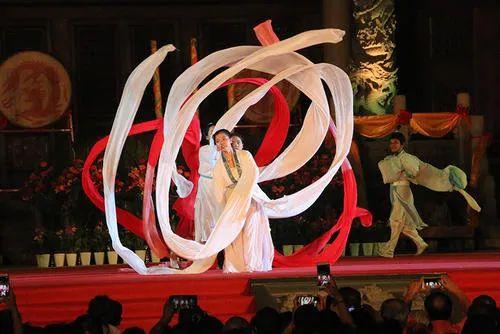 中国十大古典舞(历史上最惊艳的十大舞蹈)插图6