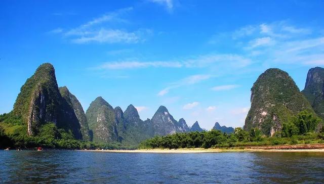 广西桂林旅游必去十大景点，桂林旅游景点推荐(附2023年最新排行榜前十名单)